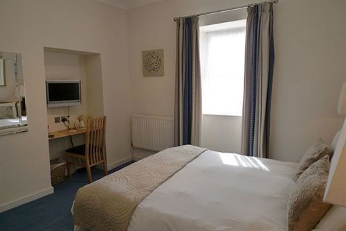 Ashburnham Hotel Pembrey Exteriör bild